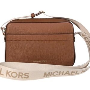 Michael Kors Jet Set camera crossbody bag/ Carmel NWT Retail $298